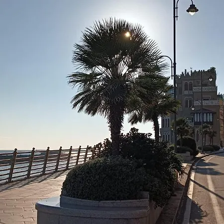 Pineta * Cenova